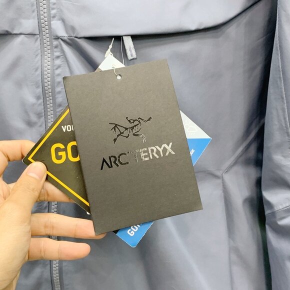 Men's Hooded Waterproof Ski Jacket /Puffers Size L - Picture 6 of 8